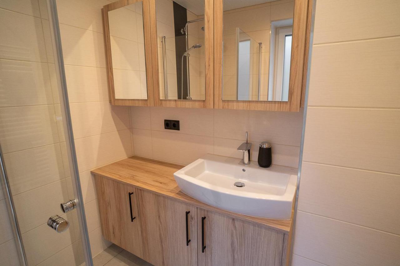 Apartement Waldfrieden Pfons المظهر الخارجي الصورة